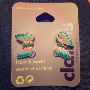 Claire’s butterfly earring (sensitive solutions)